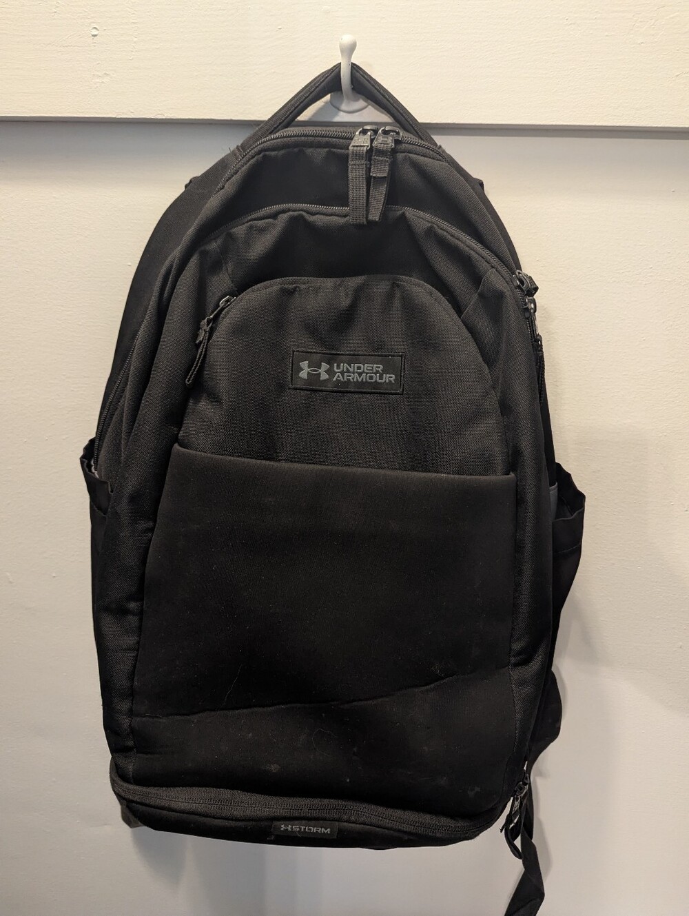Under Armour Men's Black Backpack - Durable Everyday Carry